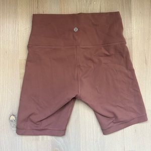 lululemon wunder train high rise 6” short size 8